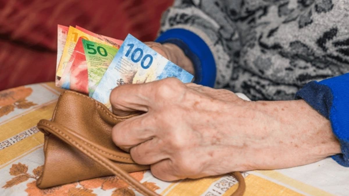 $3555 widow payment Canada